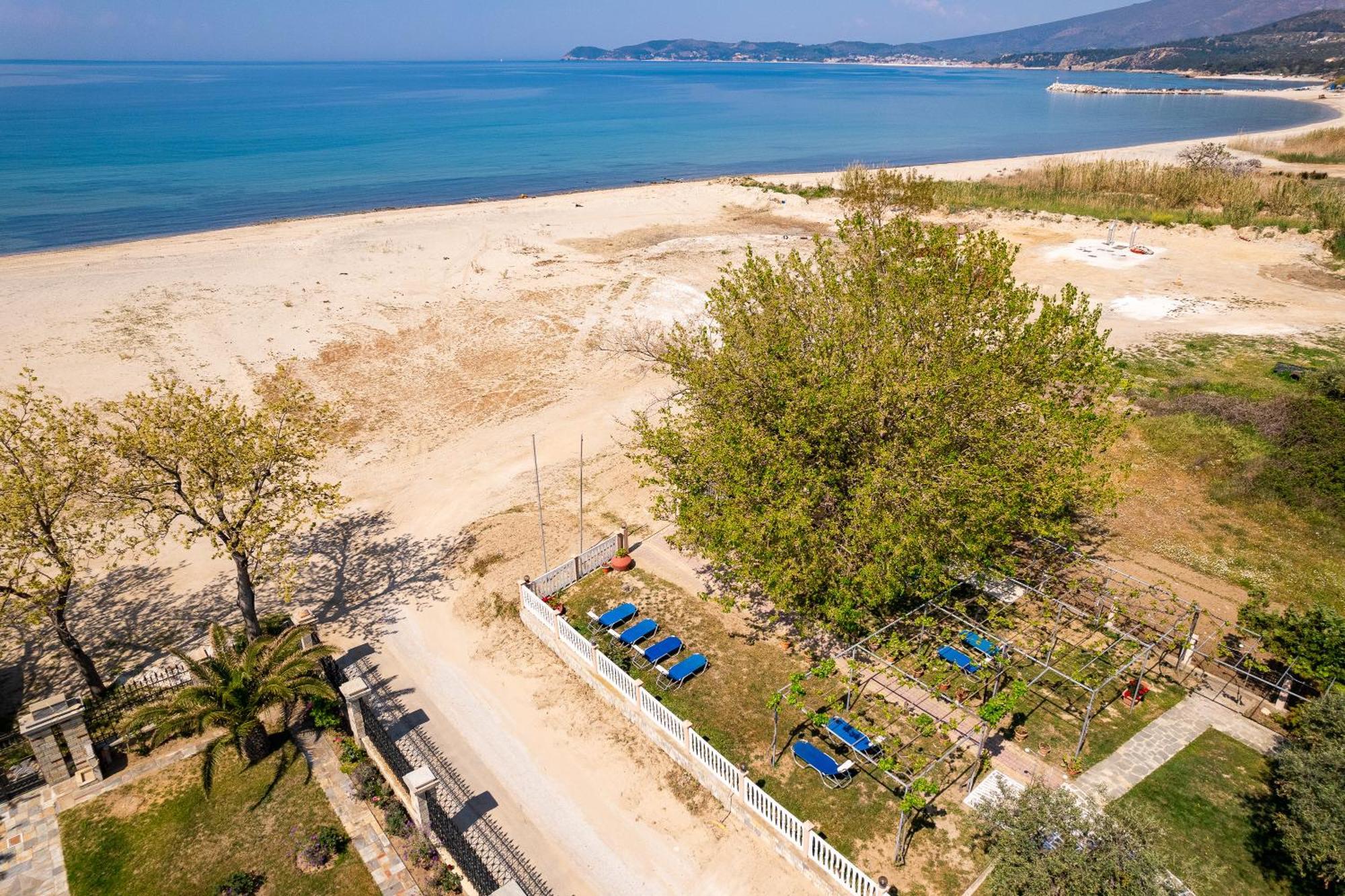 Opalium Beach Front Suites Potos Extérieur photo