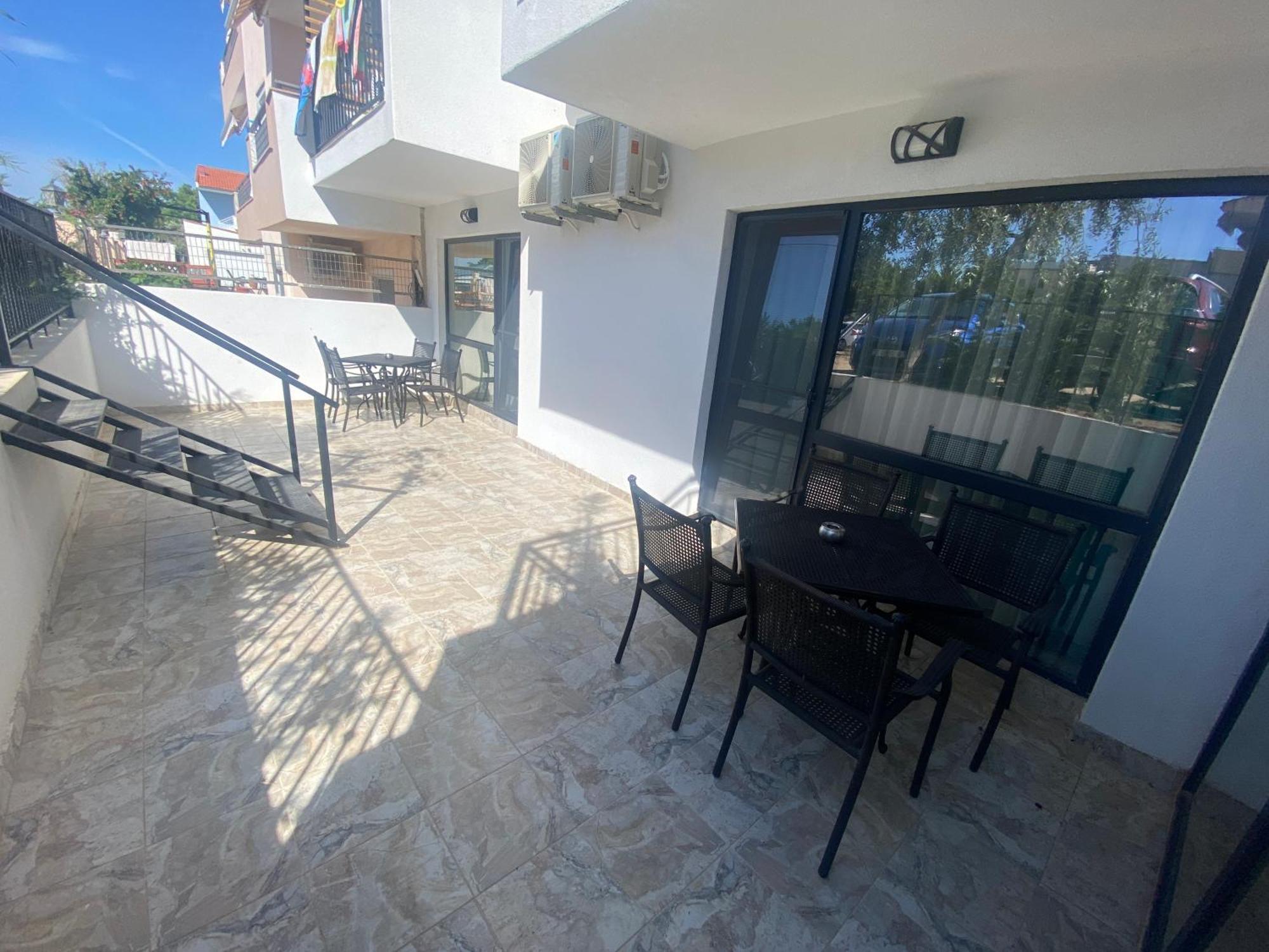 Opalium Beach Front Suites Potos Extérieur photo